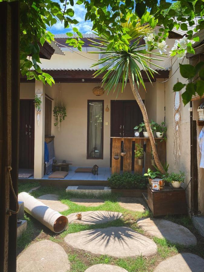 Jimador'S Homestay Gili Trawangan Extérieur photo